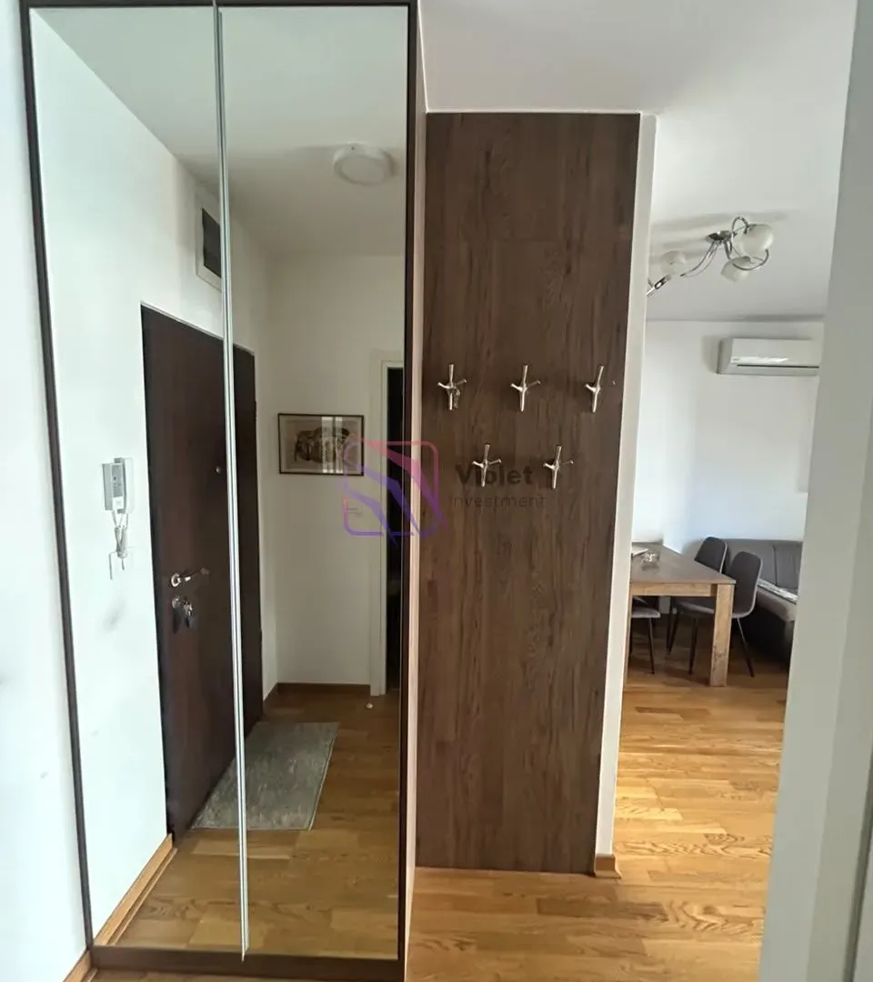 Rent, one bedroom apartment, 44m², City Kej, Podgorica