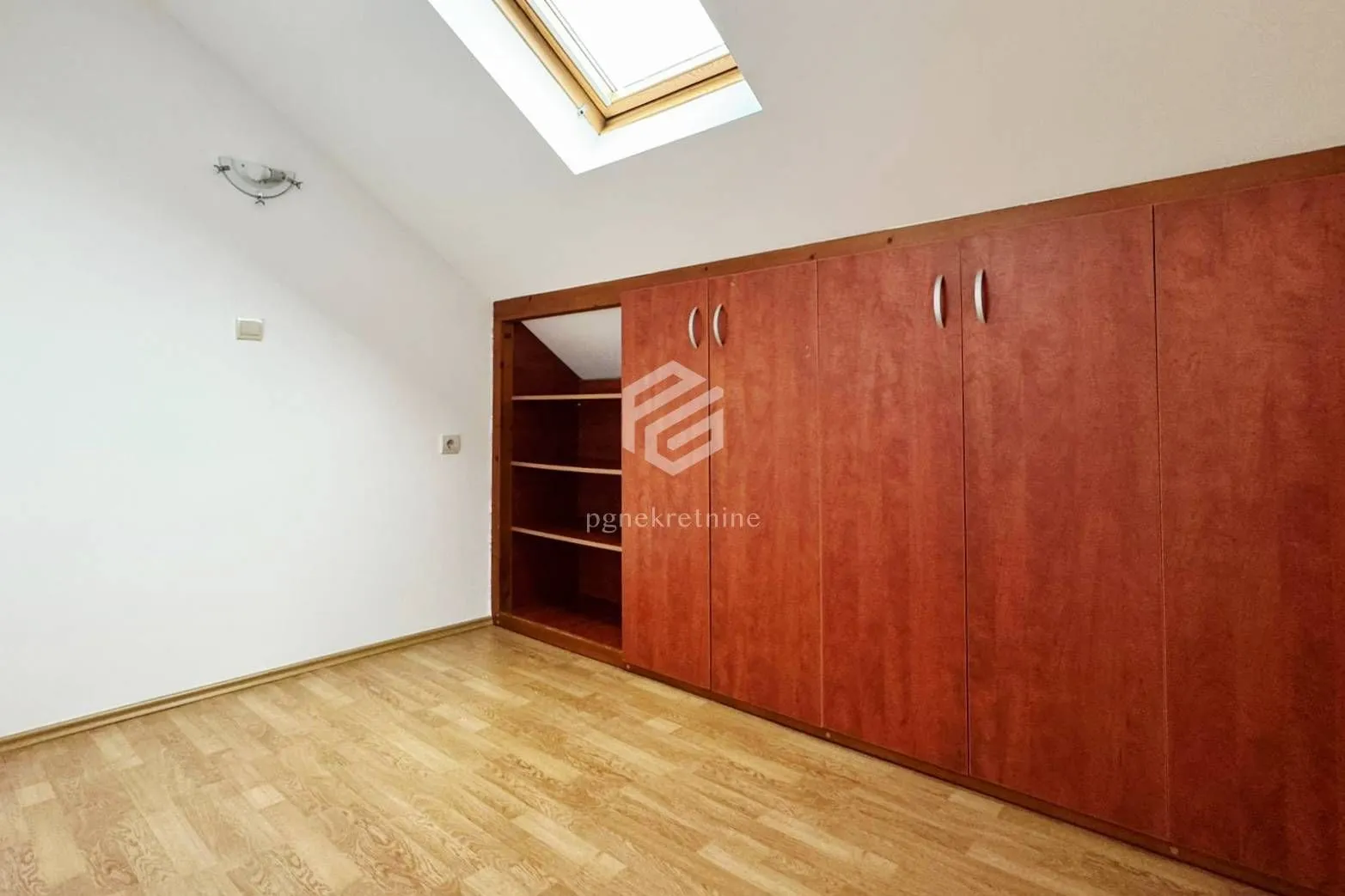 Rent, two bedroom apartment, 70m², Dalmatinska ulica, Podgorica