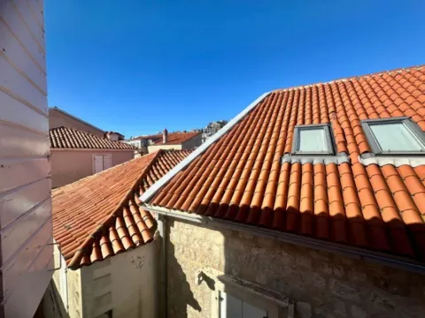 Prodaja, trosoban stan, 86m², Budva, Crna Gora - image 8