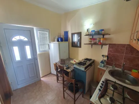 Prodaja, dvosoban stan, 100m², Sutomore, Bar - image 9