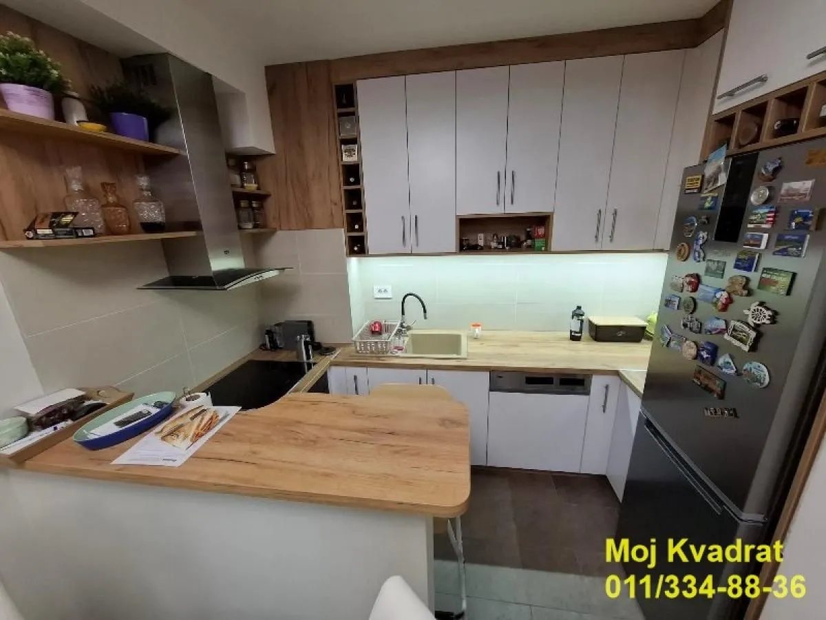 Prodaja, dvosoban stan, 51m², Zemun Sve Podlokacije, Beograd