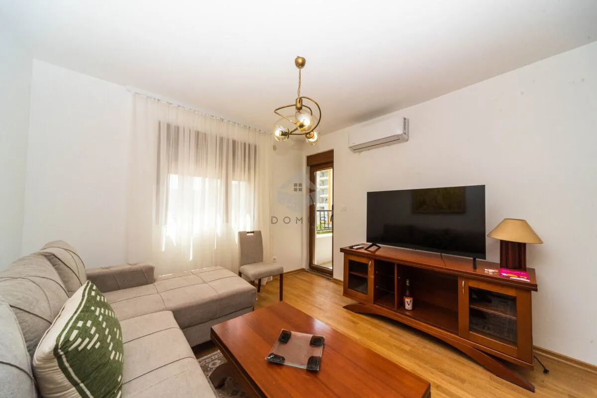 Rent, one bedroom apartment, 40m², Stari Aerodrom, Podgorica