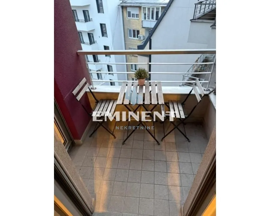 Rent, two bedroom apartment, 52m², Slavija, Vračar Sve Podlokacije