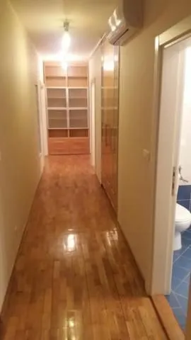 Rent, four bedroom apartment, 120m², Stari Grad, Beograd