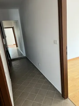 Rent, two bedroom apartment, 46m², City Kvart, Podgorica - image 2