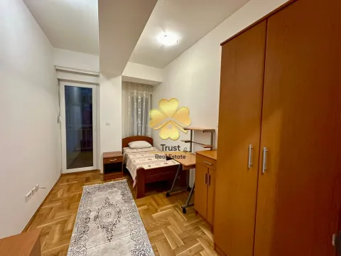 Izdavanje, dvosoban stan, 60m², Blok 9, Podgorica - image 7