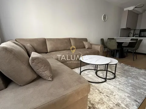 Sale, two bedroom apartment, 71m², Bečići, Budva - image 11