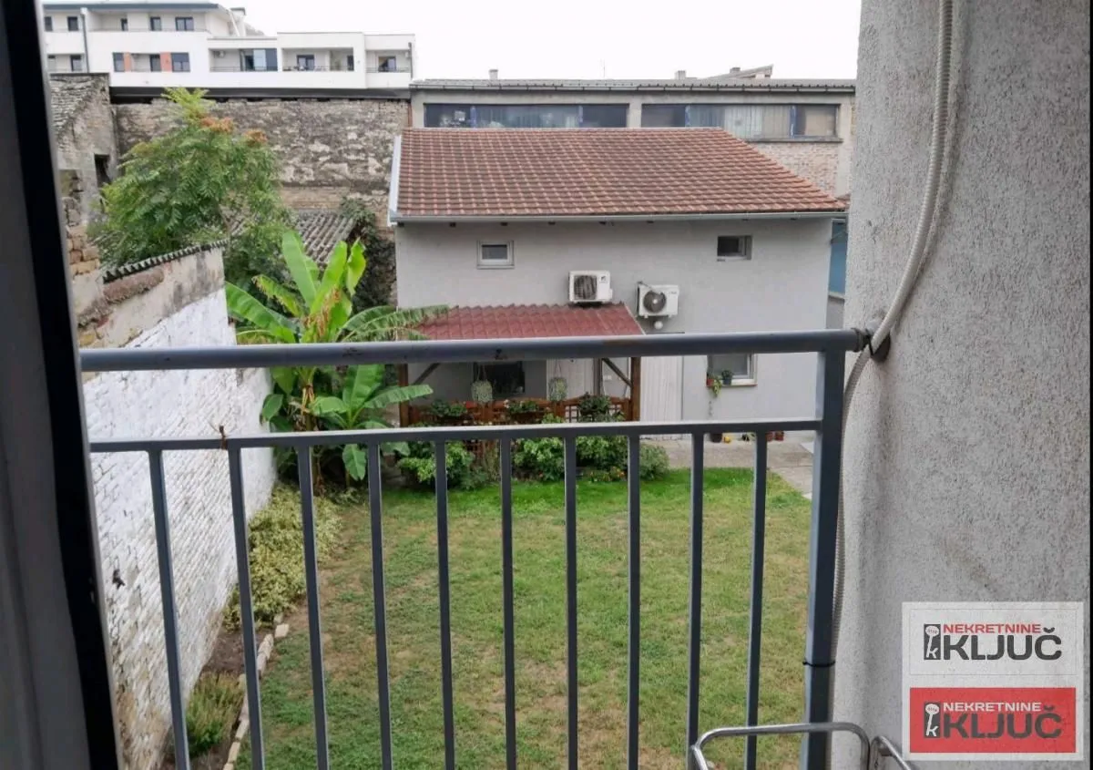 Rent, studio apartment, 27m², Salajka, Novi Sad Sve Podlokacije