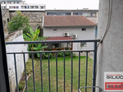 Izdavanje, garsonjera, 27m², Salajka, Novi Sad Sve Podlokacije - image 14