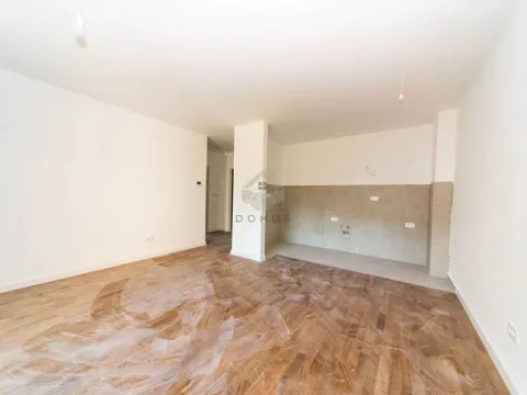 Sale, one bedroom apartment, 50m², Bar, Crna Gora - image 3