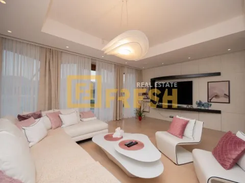 Prodaja, kuća, 300m², Tivat, Crna Gora - image 5