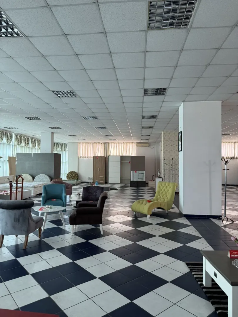 Rent, office space, 1800m², Podgorica, Crna Gora