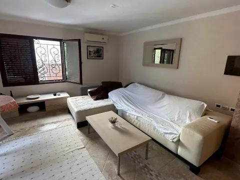 Prodaja, kuća, 272m², Stoliv, Kotor - image 14