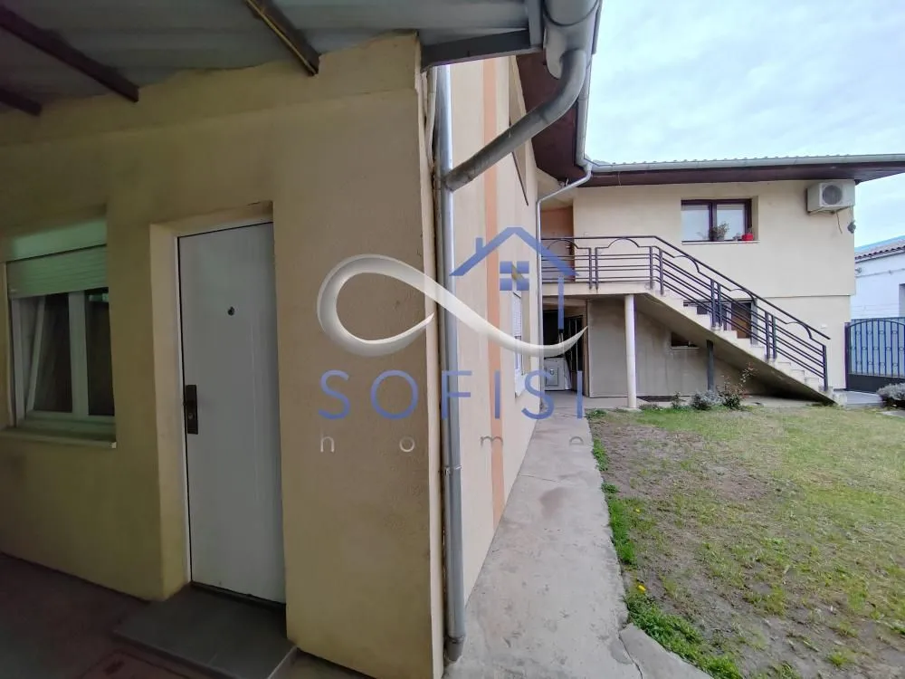 Prodaja, kuća, 189m², Salajka, Novi Sad Sve Podlokacije