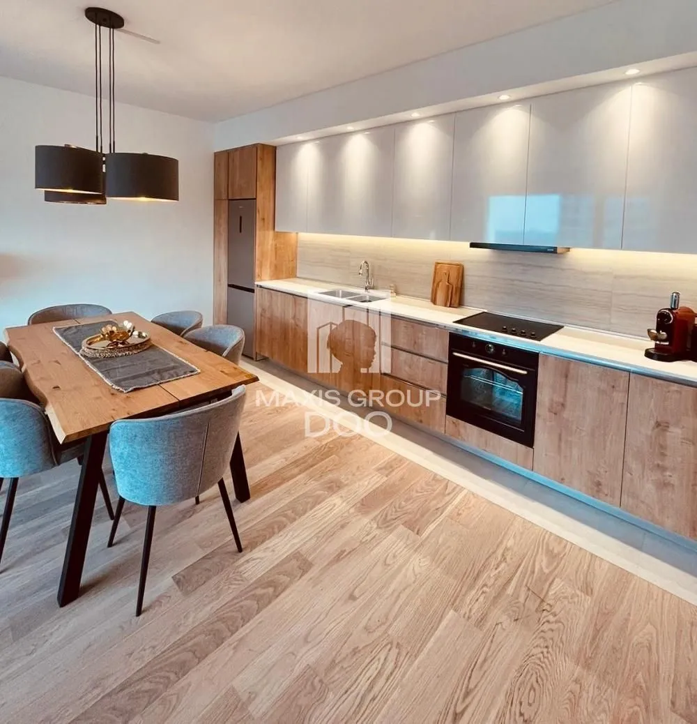 Sale, four bedroom apartment, 109m², Savski Venac, Beograd