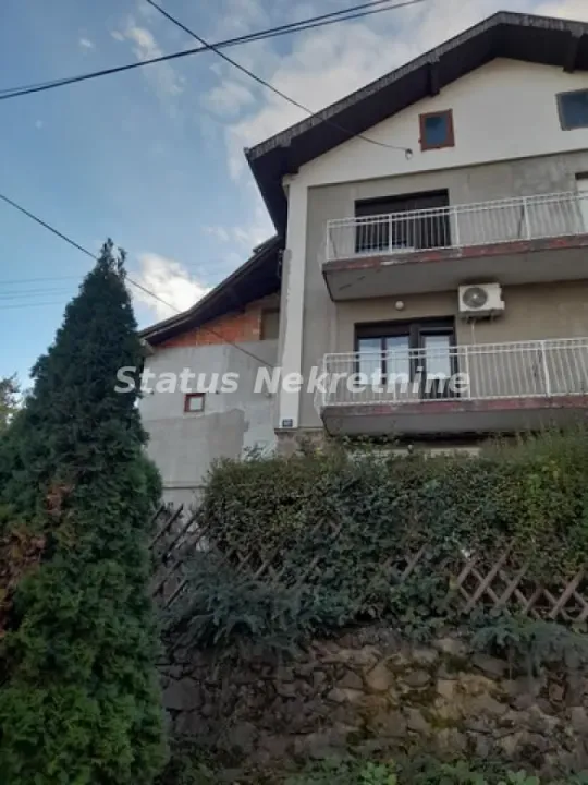 Prodaja, kuća, 135m², Petrovaradin, Novi Sad