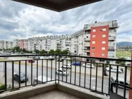 Izdavanje, trosoban stan, 86m², Stari Aerodrom, Podgorica - image 2