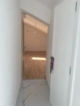 Prodaja, garsonjera, 30m², Zagorič, Podgorica - image 5
