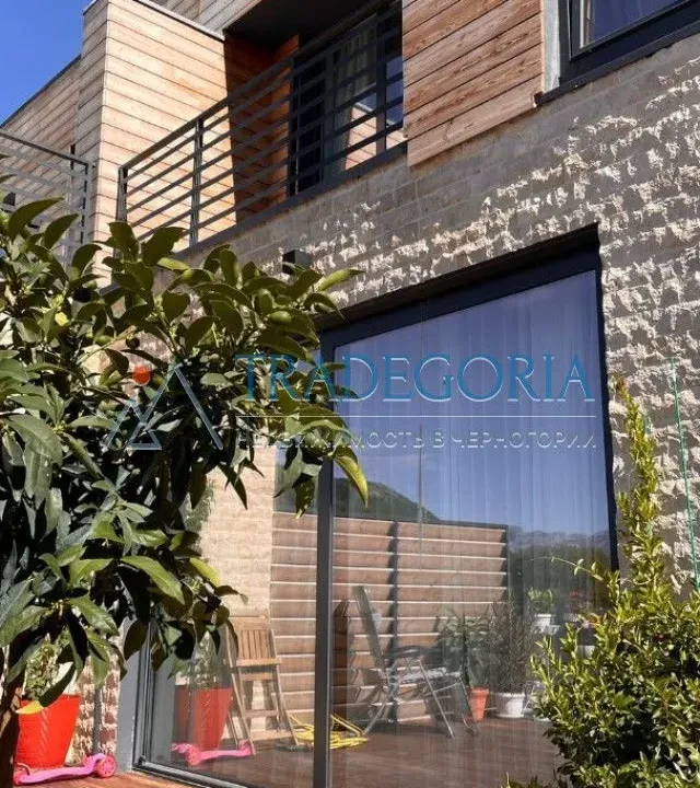 Sale, house, 130m², Tivat, Crna Gora