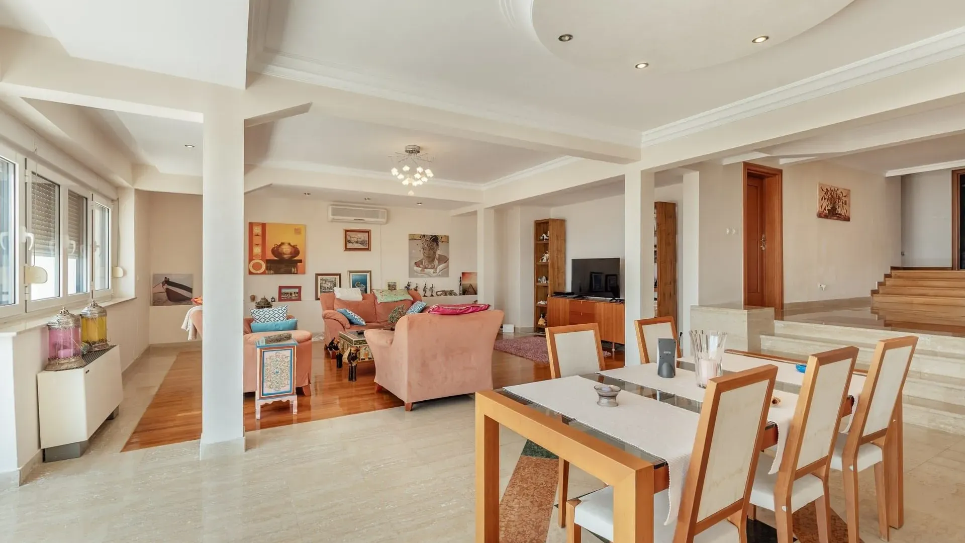 Prodaja, trosoban stan, 244m², Centar, Herceg Novi