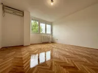Sale, three bedroom apartment, 70m², Dom zdravlja, Niš - image 2