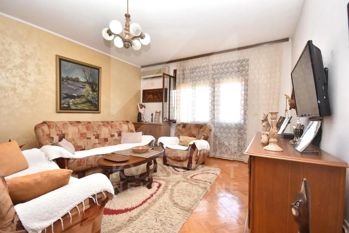 Prodaja, kuća, 101m², Stari Aerodrom, Podgorica