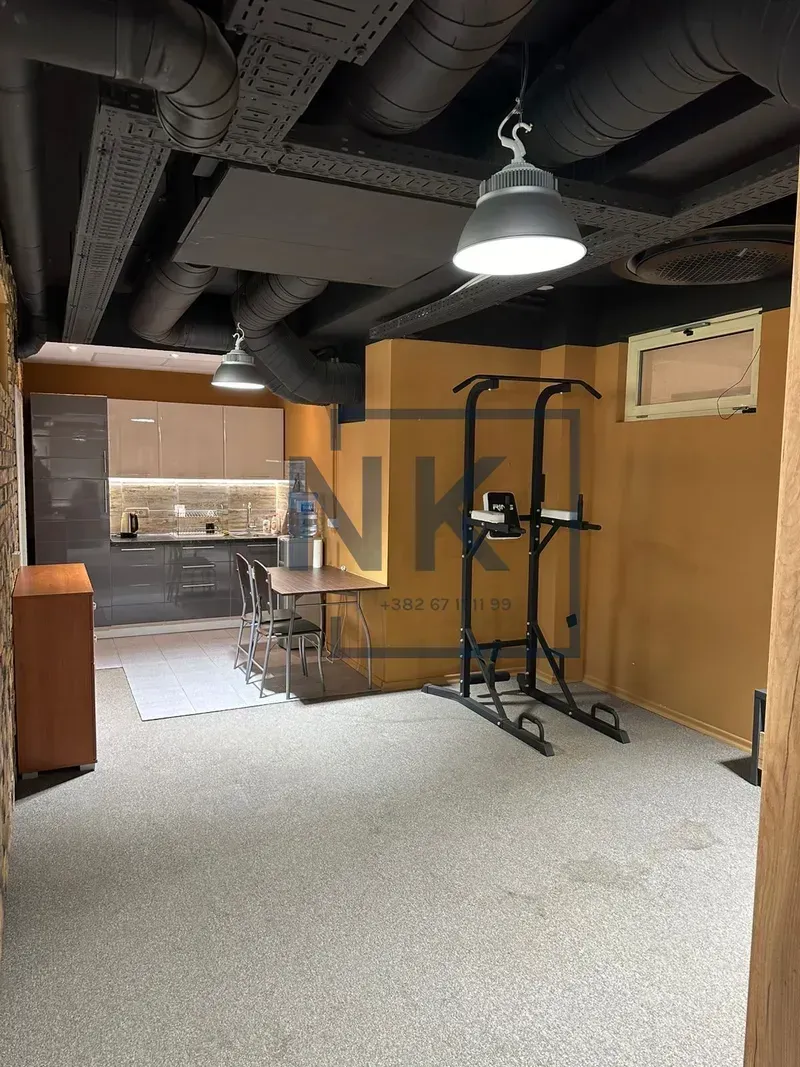 Rent, office space, 158m², Rozino, Budva