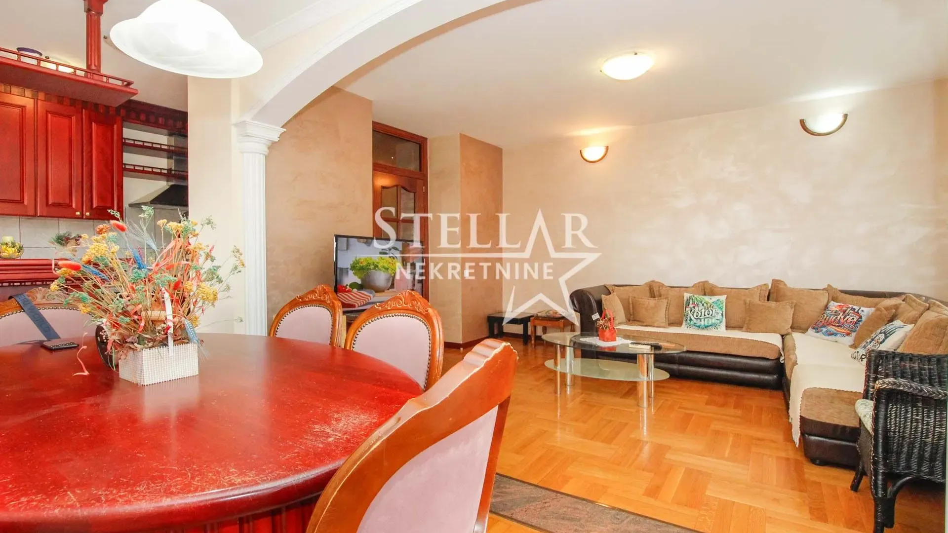 Rent, two bedroom apartment, 80m², Stari Aerodrom, Podgorica