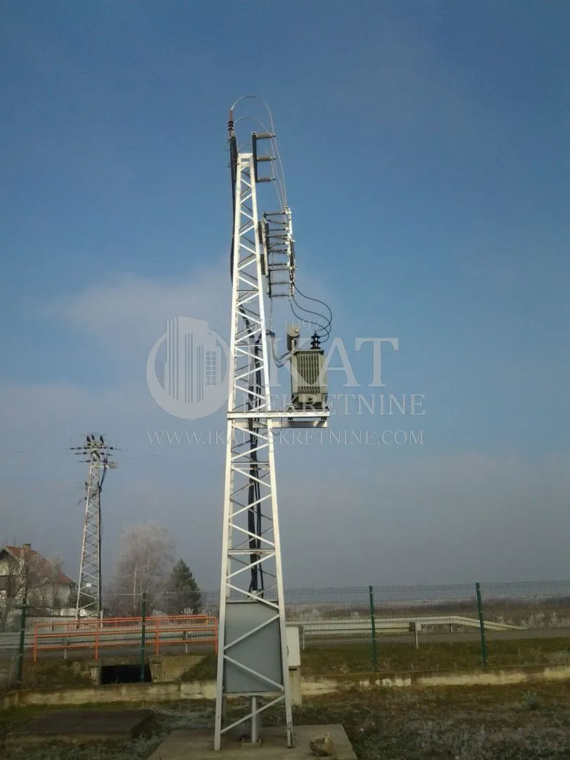 Sale, office space, 1045m², Karlovčić, Pećinci