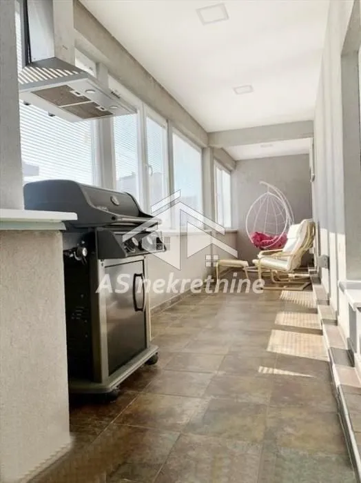Sale, four bedroom apartment, 157m², Đeram Pijaca, Beograd