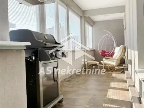 Sale, four bedroom apartment, 157m², Đeram Pijaca, Beograd - image 20