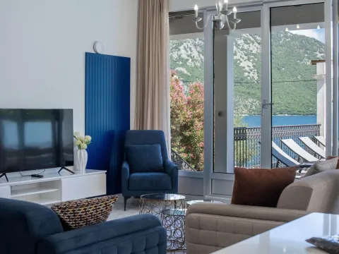 Prodaja, kuća, 405m², Strp, Kotor - image 8