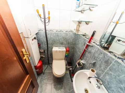 Rent, three bedroom apartment, 100m², Gorica C, Podgorica - image 12