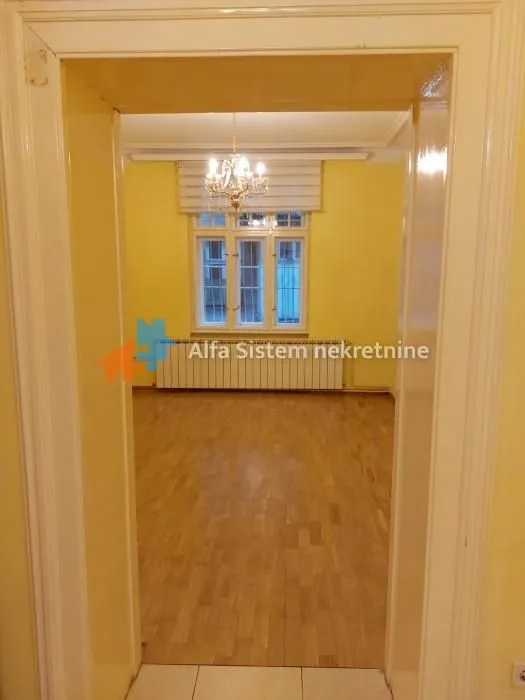 Rent, three bedroom apartment, 70m², Stari Grad, Beograd