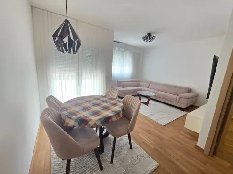 Rent, two bedroom apartment, 65m², Pobrežje, Podgorica - image 8