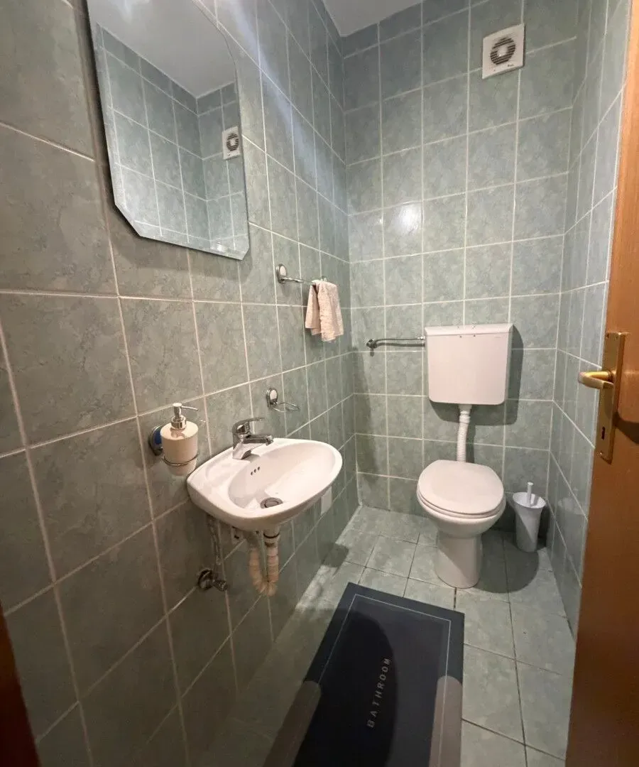 Prodaja, trosoban stan, 90m², Zagorič, Podgorica