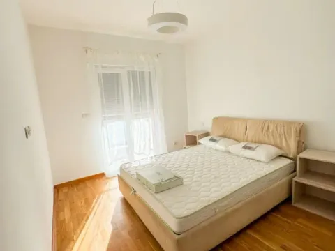 Izdavanje, jednosoban stan, 54m², City Kvart, Podgorica - image 7