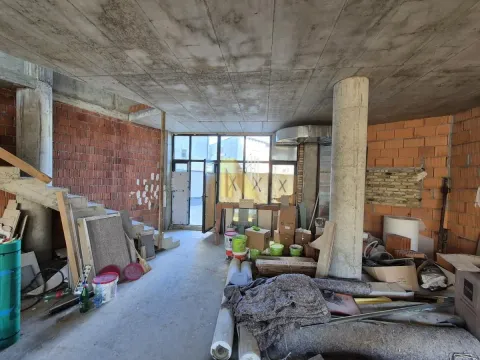 Rent, office space, 330m², Salajka, Novi Sad Sve Podlokacije - image 7