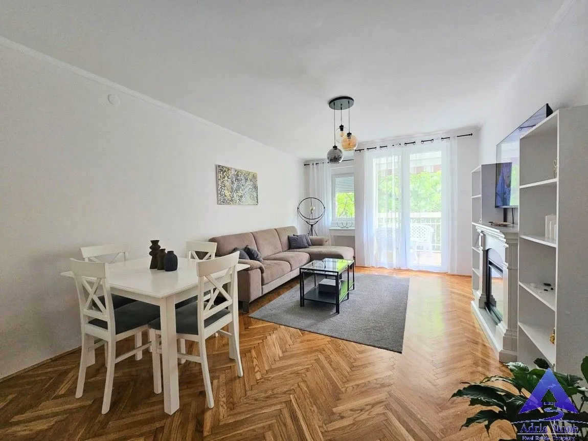 Prodaja, dvosoban stan, 52m², Dubovica, Budva