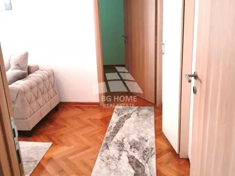 Rent, two bedroom apartment, 60m², Kalenić Pijaca, Vračar Sve Podlokacije - image 7