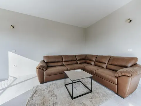 Prodaja, kuća, 250m², Utjeha, Bar - image 23