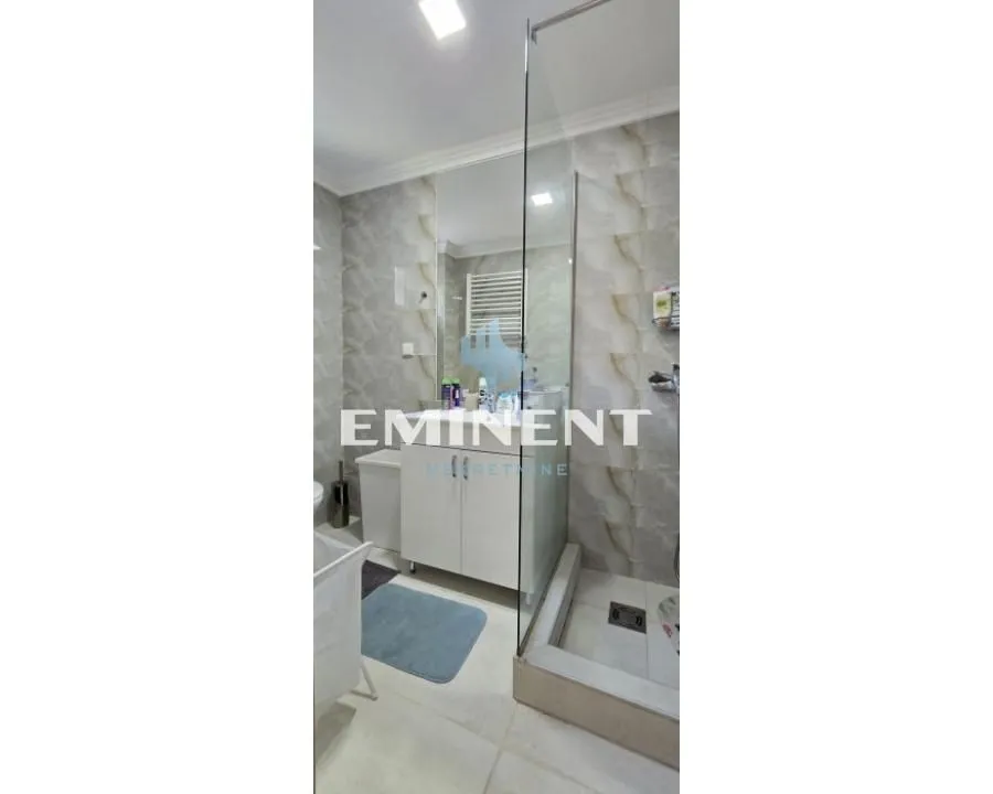 Prodaja, kuća, 300m², Savski Venac, Beograd