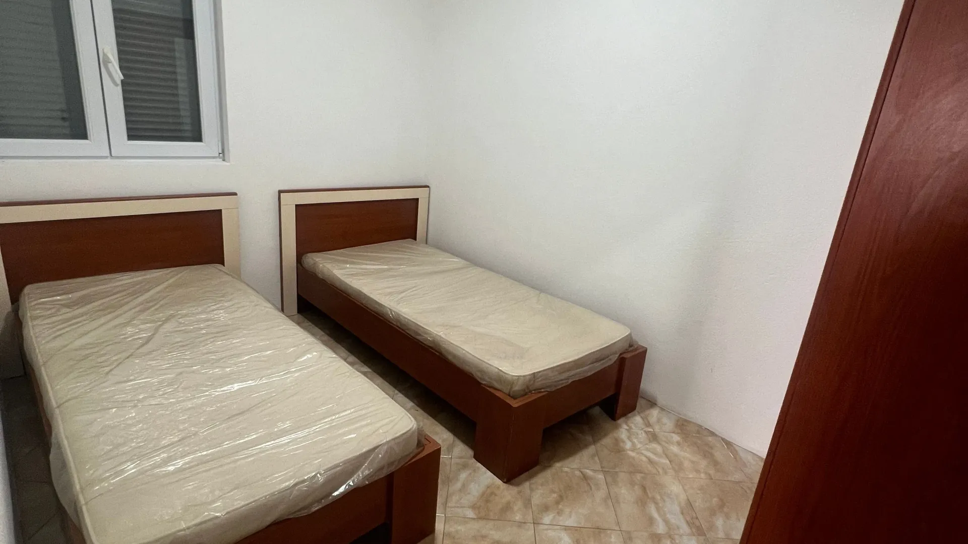 Izdavanje, jednosoban stan, 35m², Bjeliši, Bar