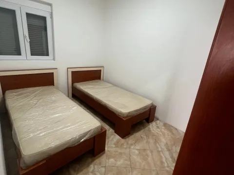 Rent, one bedroom apartment, 35m², Bjeliši, Bar - image 7