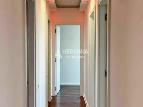 Sale, four bedroom apartment, 88m², Novi Beograd Sve Podlokacije, Beograd - image 8