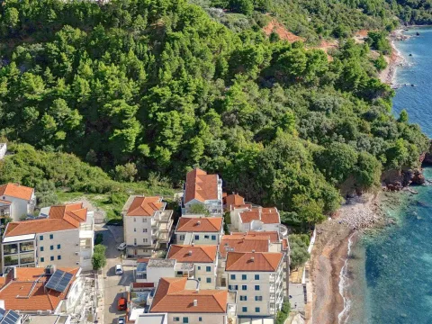 Prodaja, dvosoban stan, 117m², Sveti Stefan, Budva - image 19