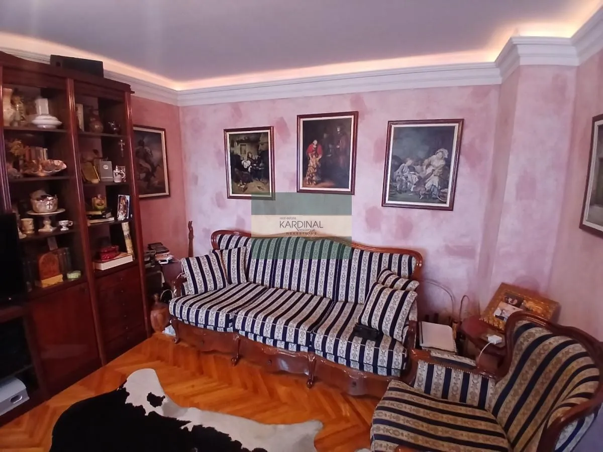 Prodaja, trosoban stan, 73m², Centar, Jagodina