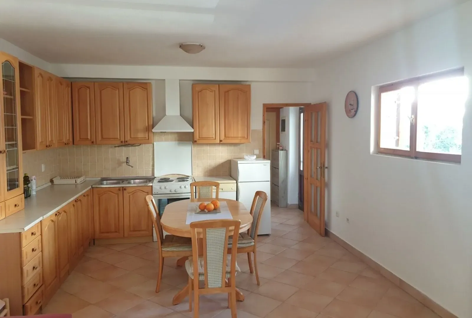 Rent, one bedroom apartment, 50m², Seljanovo, Tivat
