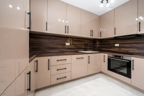 Izdavanje, dvosoban stan, 71m², New City, Podgorica - image 4