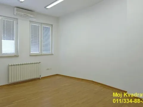 Izdavanje, poslovni prostor, 130m², Stari Grad, Beograd - image 5